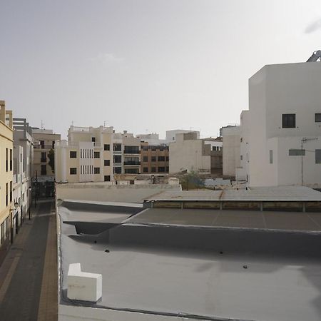 Rooms & Suites Loft 2F Deluxe Edition Arrecife المظهر الخارجي الصورة